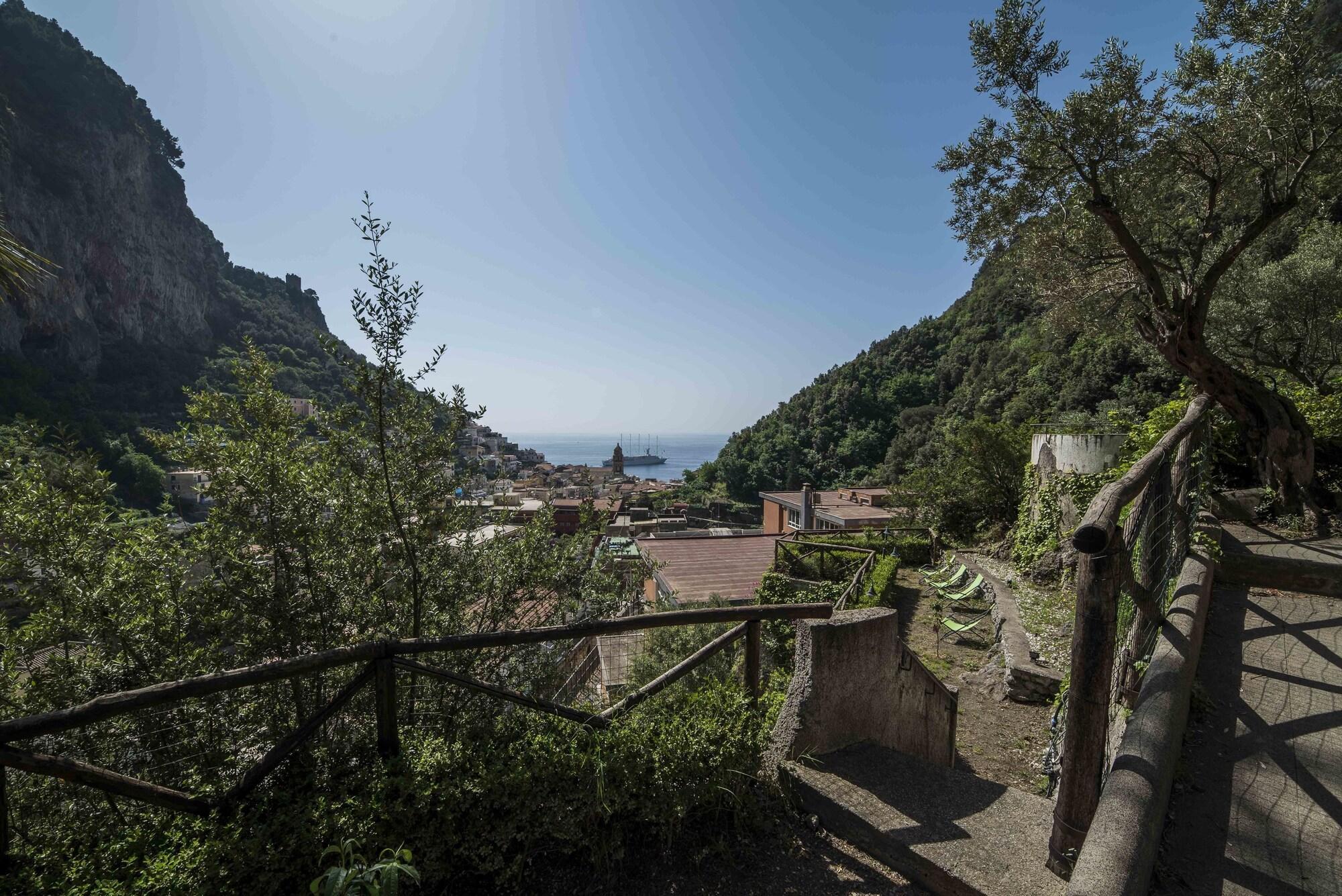 Hotel Villa Annalara Charme And Relax Amalfi Eksteriør billede